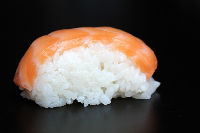 Kveite nigiri (2 stk)