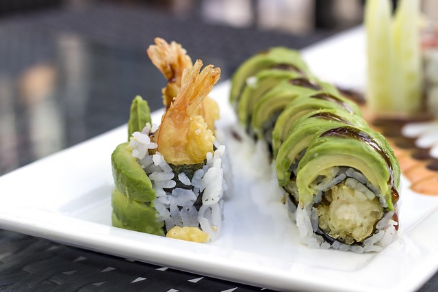 Dragon roll (8 stk)